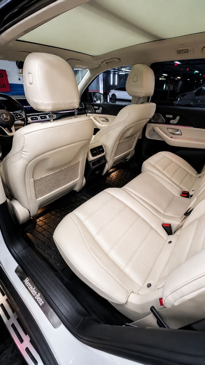 صورة خارجية لسيارة Mercedes-Benz GLS 450d، Cavalma ماربيا - 5 / 6