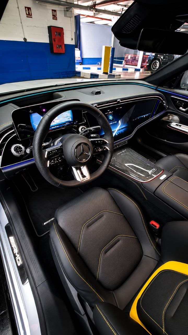 صورة خارجية لسيارة Mercedes-Benz E 53 AMG Hybrid، Cavalma ماربيا - 6 / 8