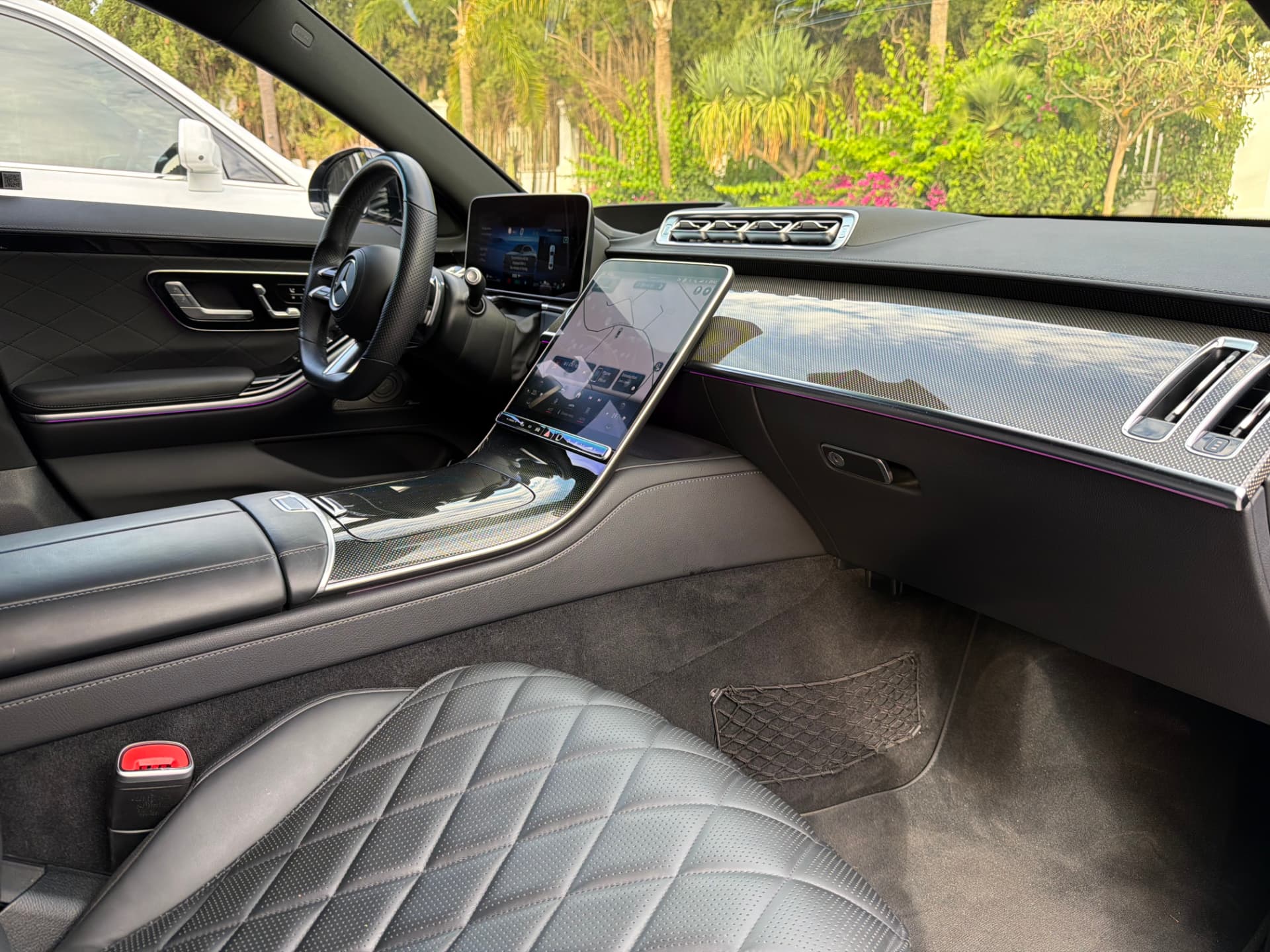 Mercedes-Benz S580e front three-quarter photograph, Cavalma Marbella - 6 / 9