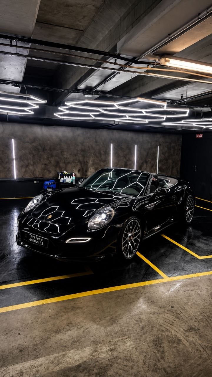 صورة خارجية لسيارة Porsche 911 Turbo S Cabriolet، Cavalma ماربيا
