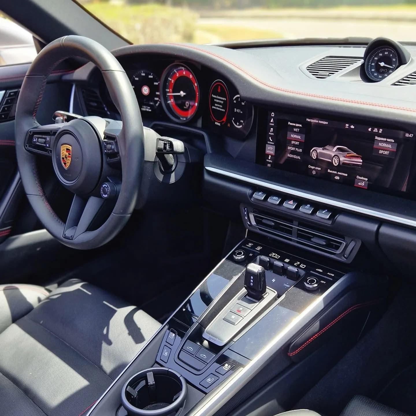 Porsche 911 Targa exterior, Cavalma Marbella - 2 / 5