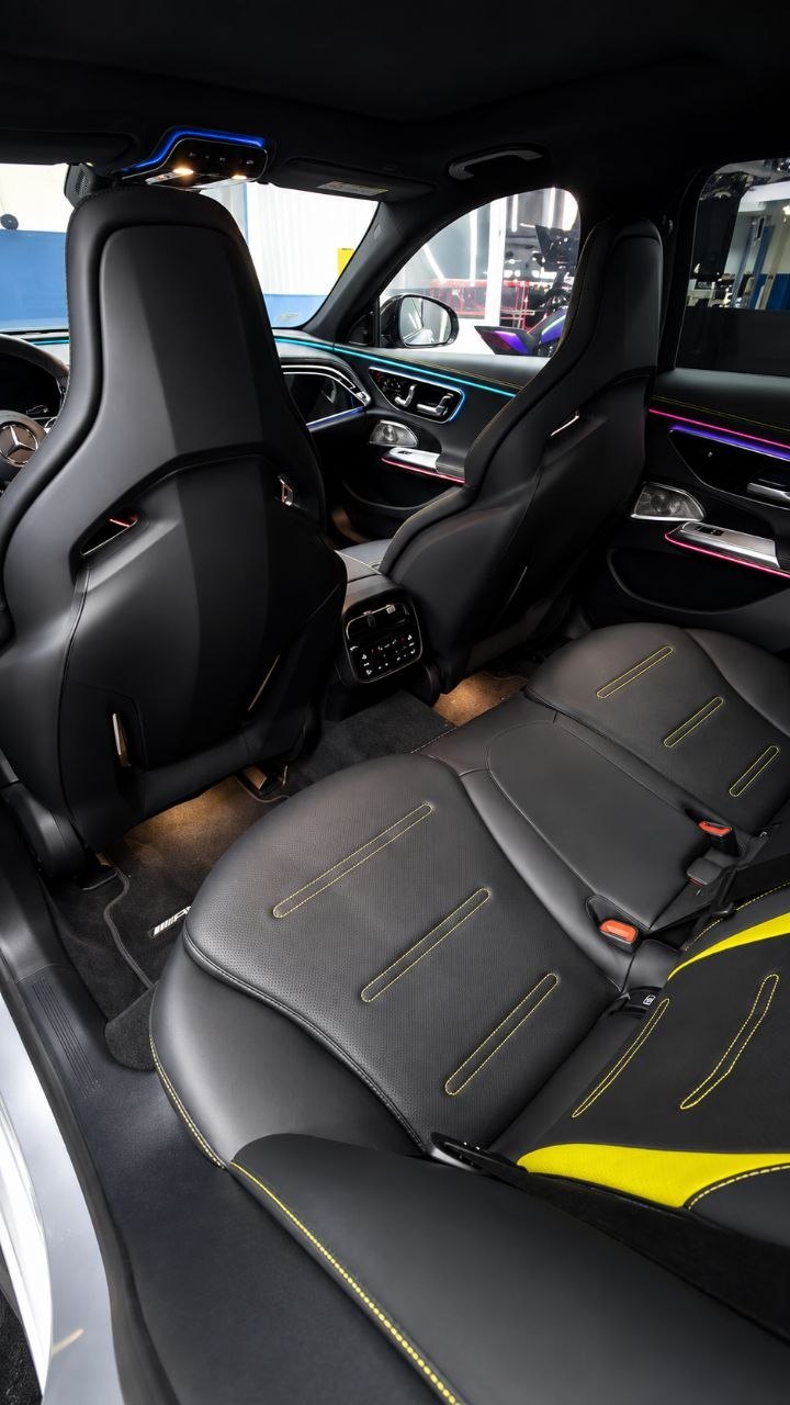 صورة خارجية لسيارة Mercedes-Benz E 53 AMG Hybrid، Cavalma ماربيا - 8 / 8