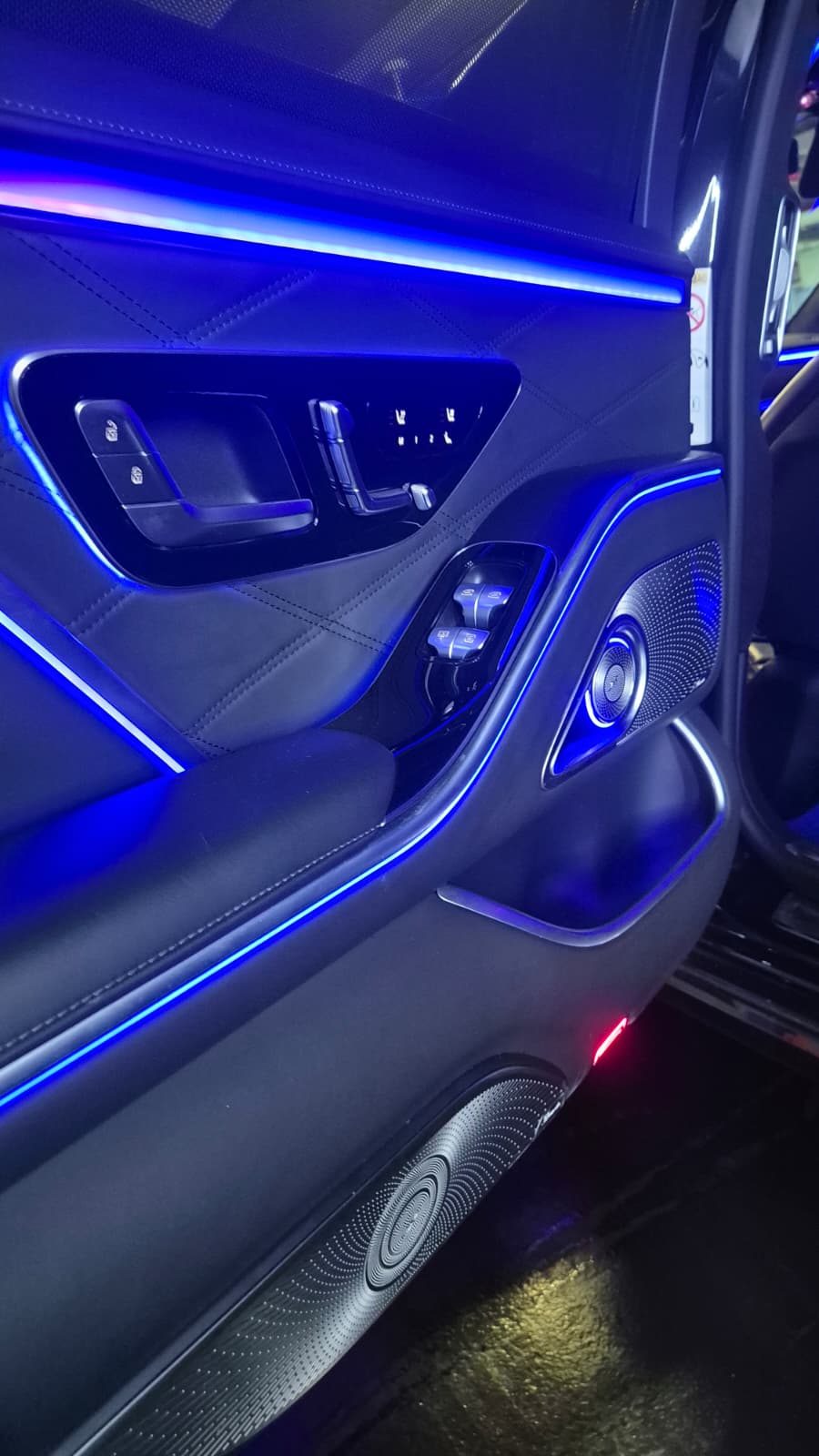 صورة خارجية لسيارة Mercedes-Benz S680 Maybach، Cavalma ماربيا - 5 / 7
