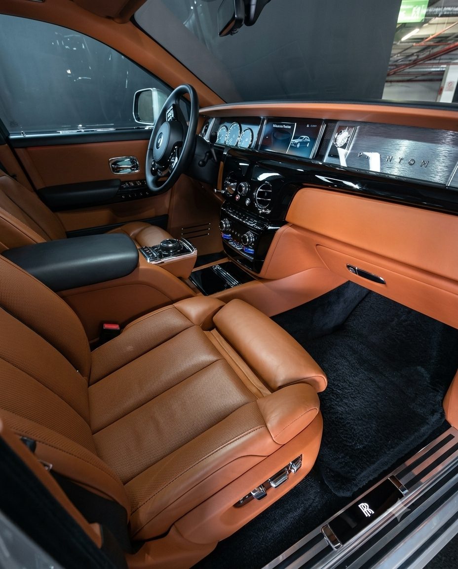 صورة خارجية لسيارة Rolls-Royce Phantom، Cavalma ماربيا - 9 / 10