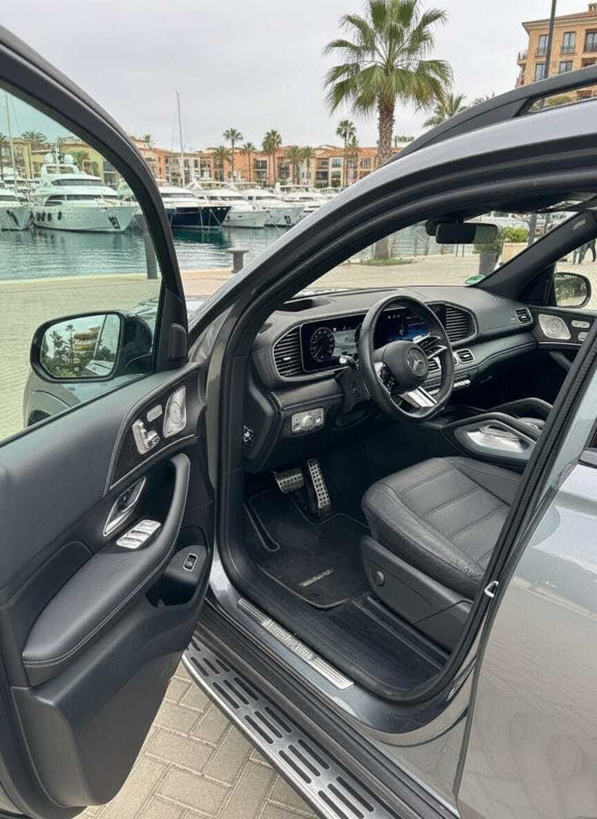 Mercedes-Benz GLS 450d exterior, Cavalma Marbella - 3 / 5