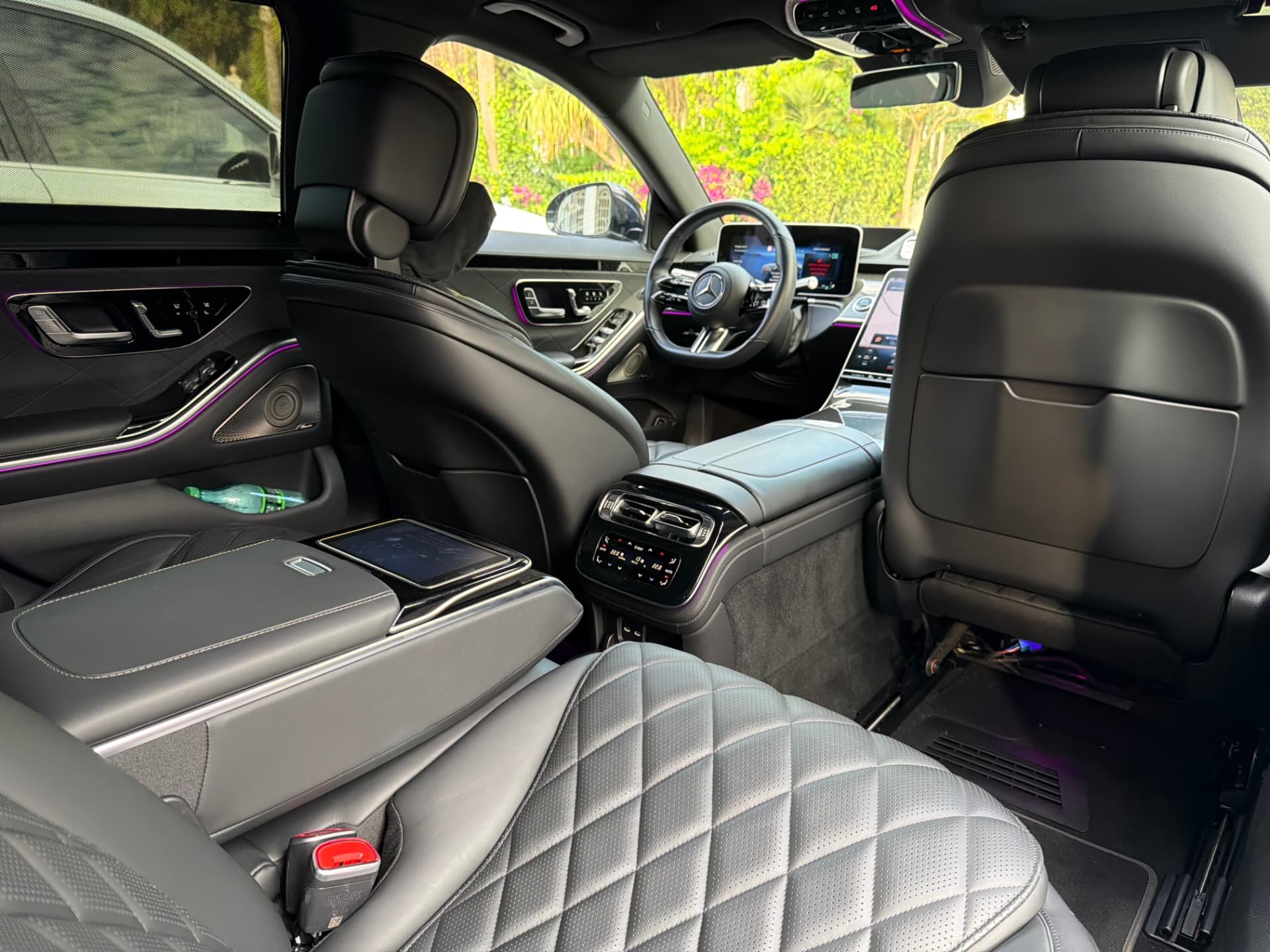 Mercedes-Benz S580e front three-quarter photograph, Cavalma Marbella - 7 / 9